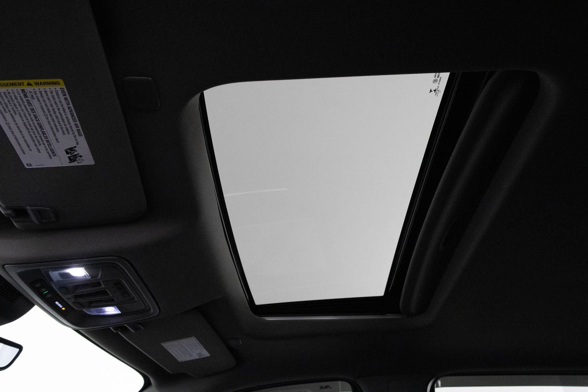 2022 GMC SIERRA - Image 29