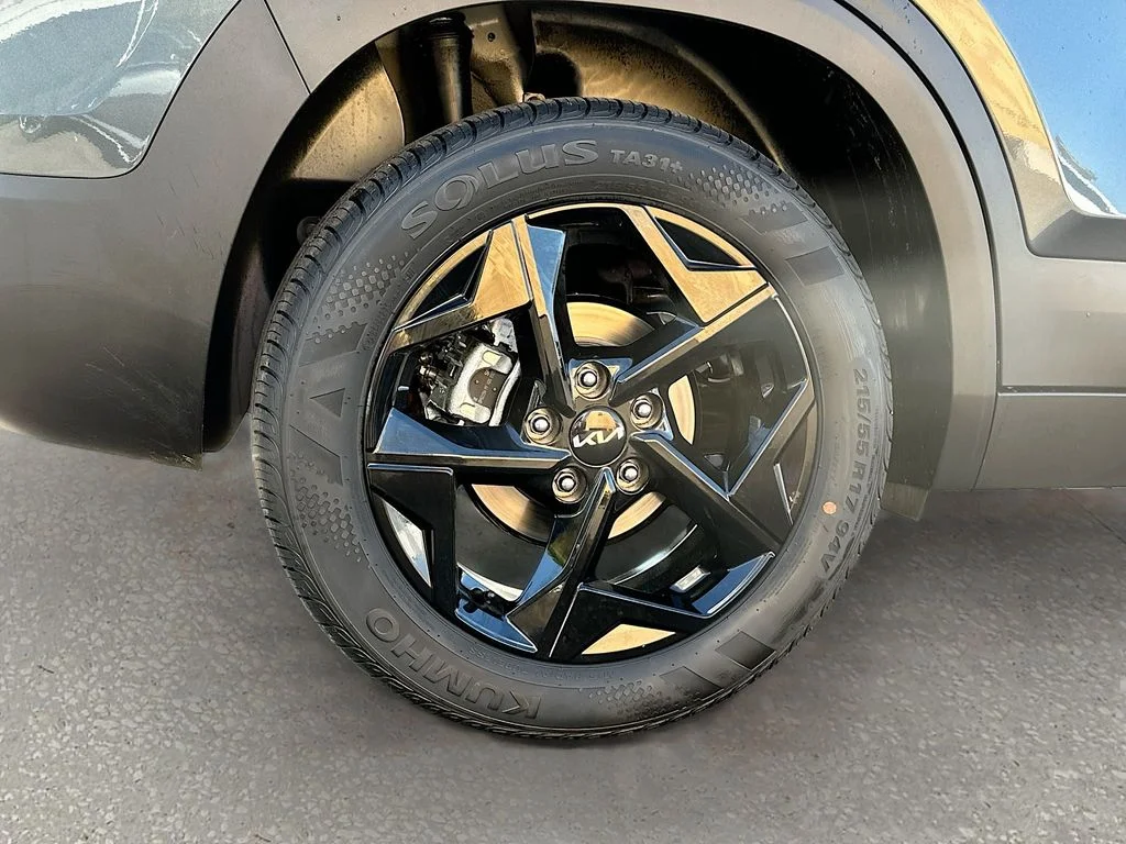 New 2026 Gravity Gray Kia EX image 31