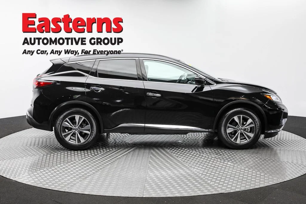 Used 2023 Black Nissan SV image 4