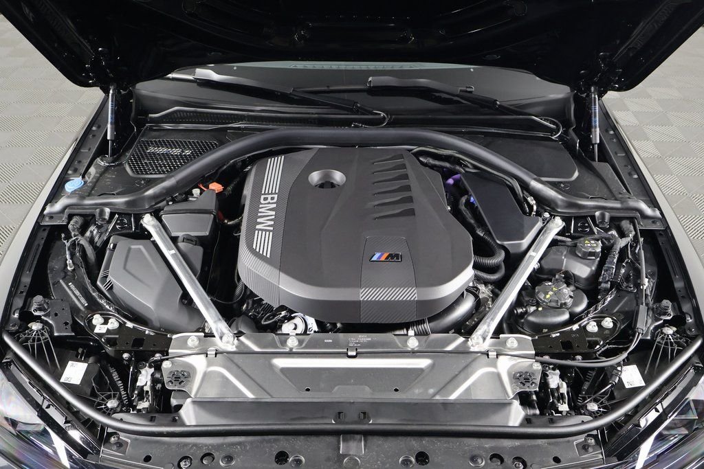 New 2026 Black Sapphire Metallic BMW M440i image 10