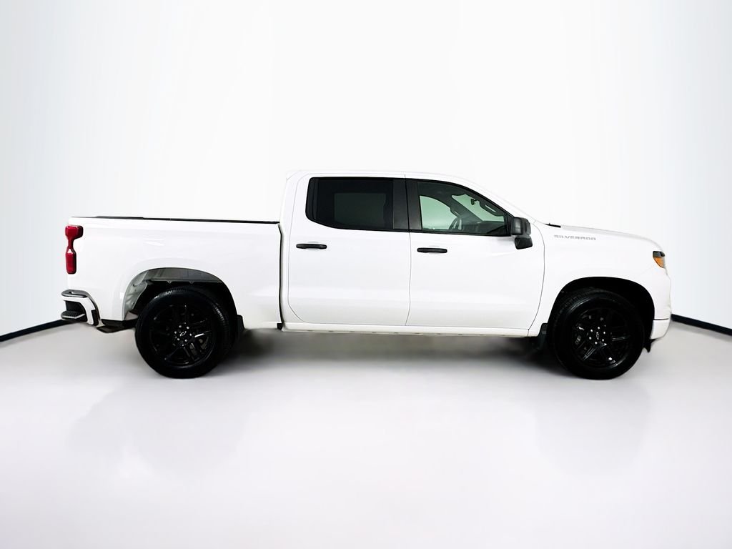 Used 2024 Summit White Chevrolet Custom image 9