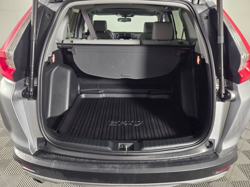 Certified Used 2019 Lunar Silver Metallic Honda Touring image 28