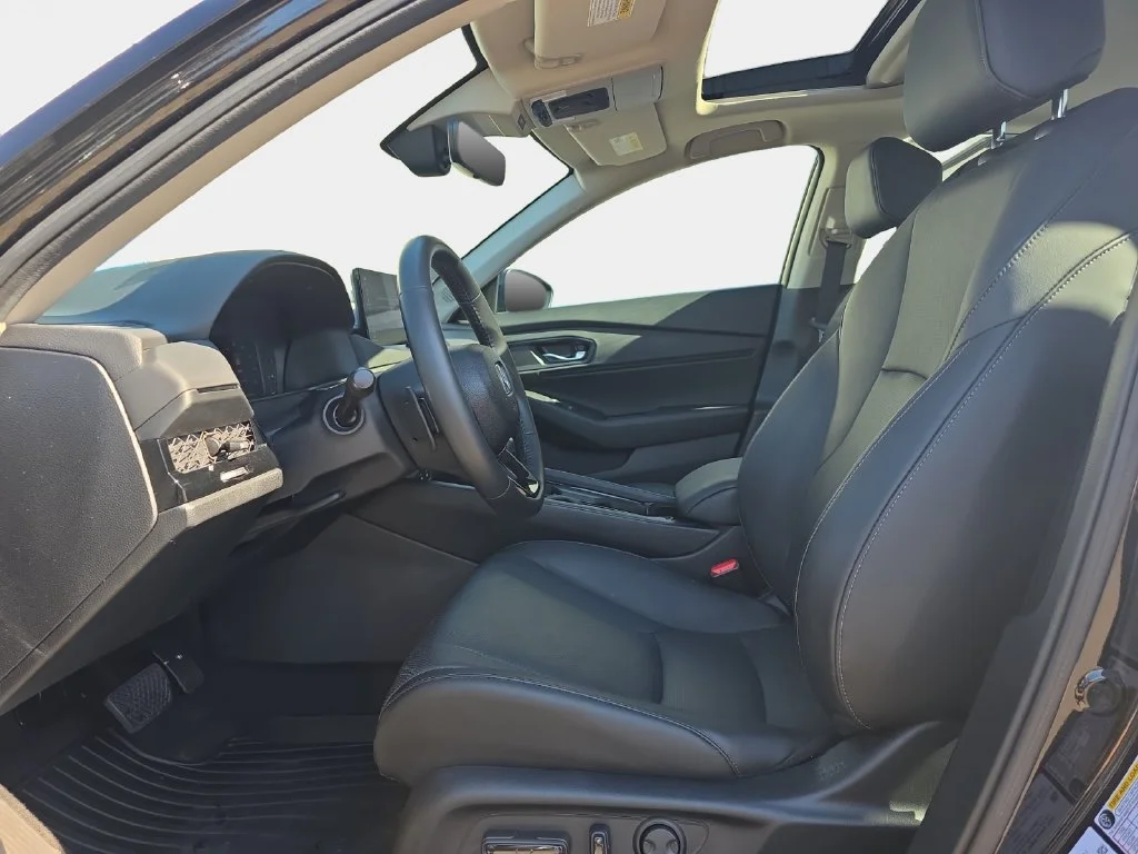 2025 Honda Accord Hybrid EX-L - Photo 12