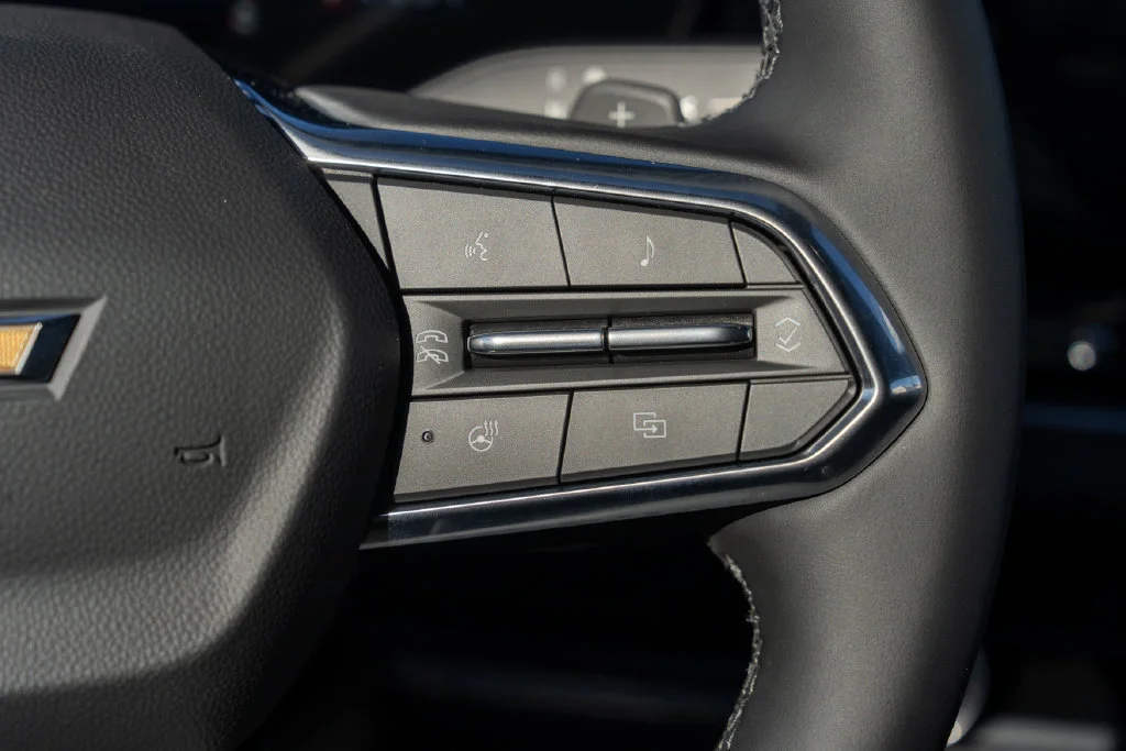 2027 Chevrolet Equinox LT - Photo 15