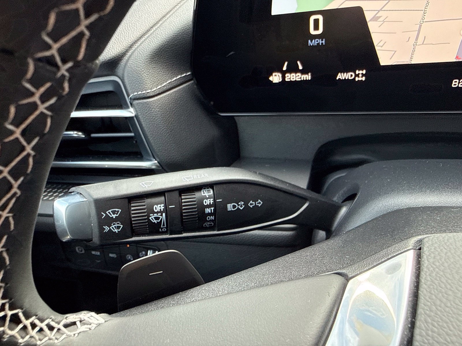 New 2027 Mosaic Black Metallic Chevrolet LT with Sun and Wheel Package image 36