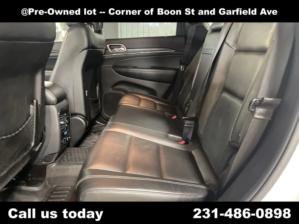 Used 2017 White Jeep Limited image 27