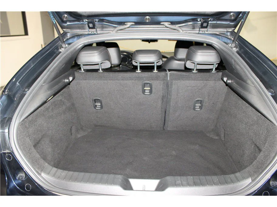 Used 2019 Deep Crystal Blue Mica Mazda Hatchback 4D image 20