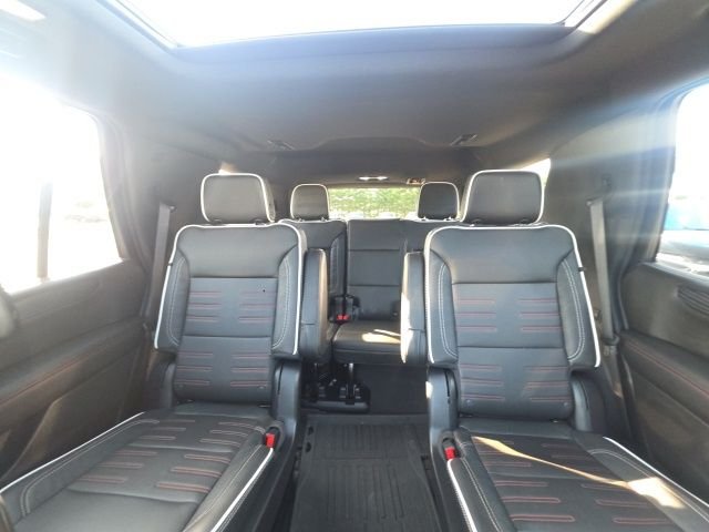 Used 2025 Black GMC AT4 Ultimate image 31