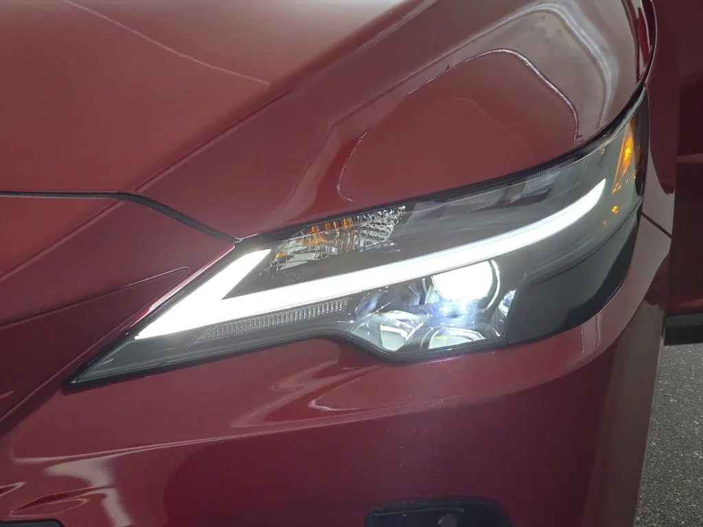 New 2026 Matador Red Mica Lexus PREMIUM image 28