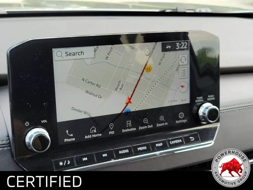 Used 2024  Mitsubishi SE image 26