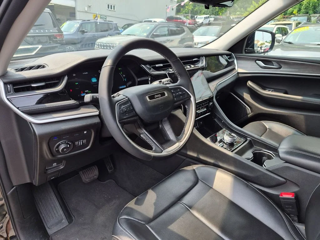Used 2023 Black Jeep 4xe image 14