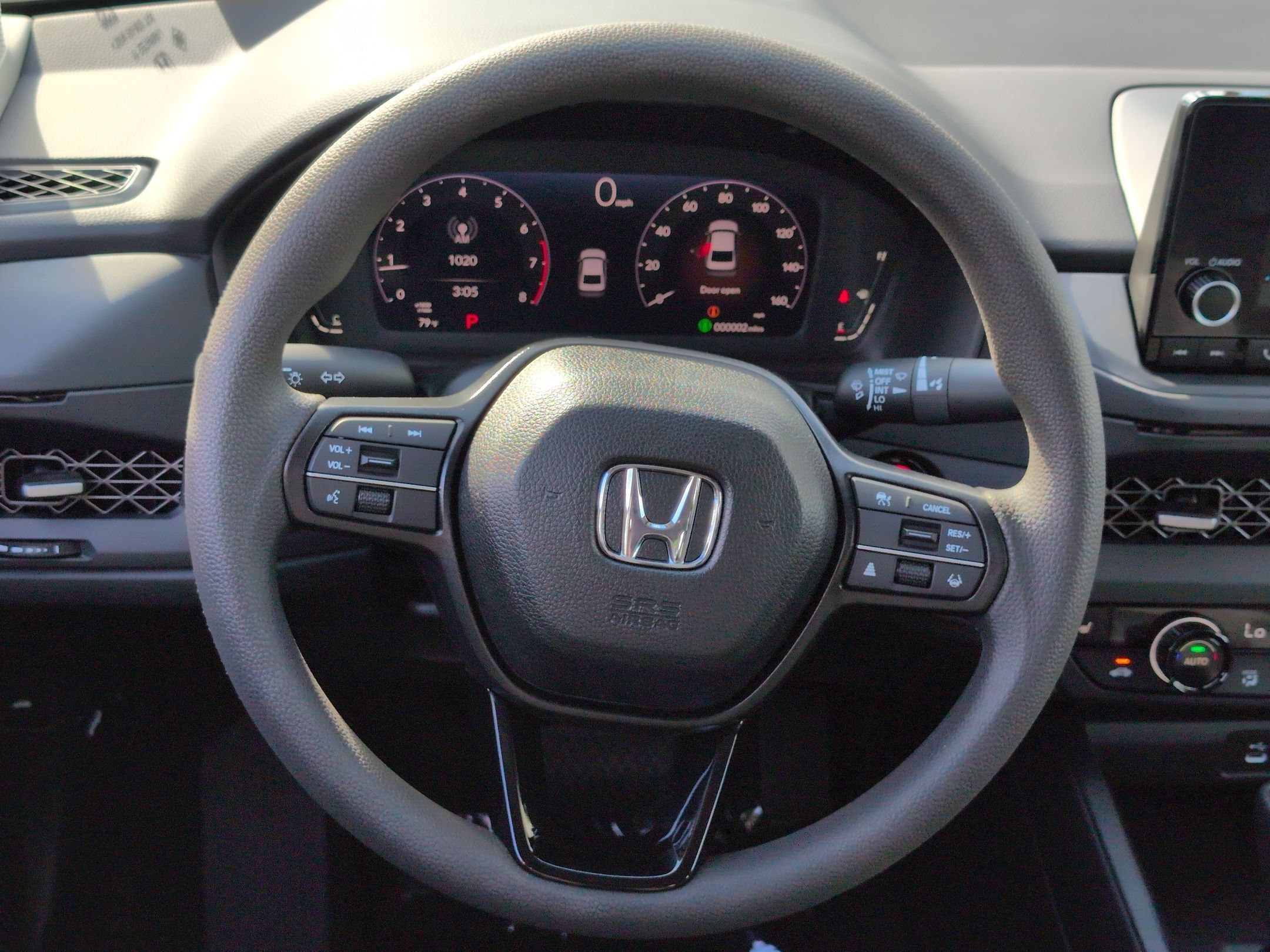 New 2025 Urban Gray Pearl Honda SE image 15