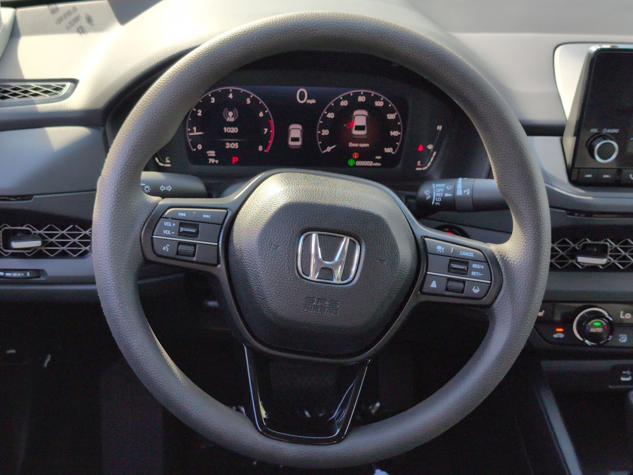 New 2025 Urban Gray Pearl Honda SE image 15