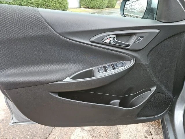 2025 Chevrolet Malibu 1LT - Photo 12