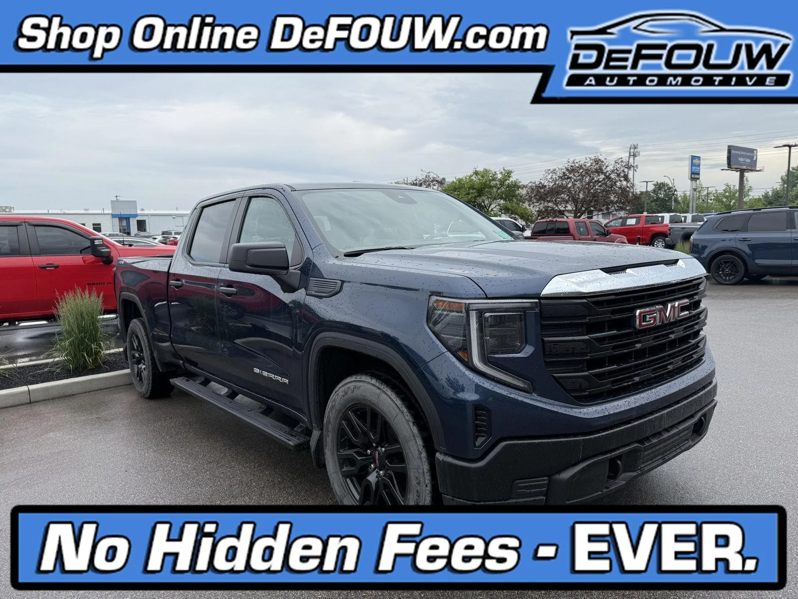 2022 GMC Sierra Base 4WD Crew Cab Standard Box's photo
