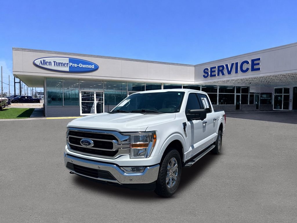 Used 2023 Oxford White Ford XLT image 4