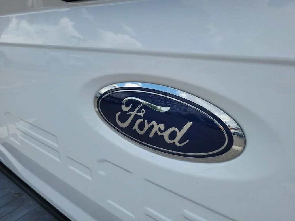 Used 2023 Oxford White Ford XL image 7