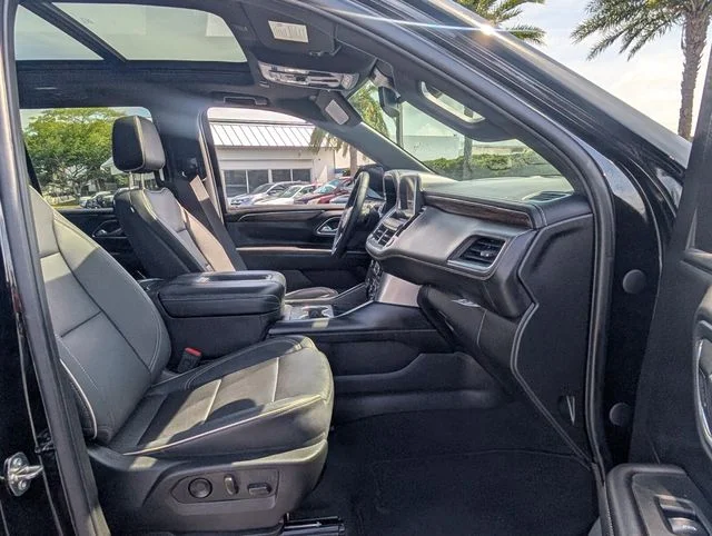 Used 2023 Black Chevrolet Premier image 18