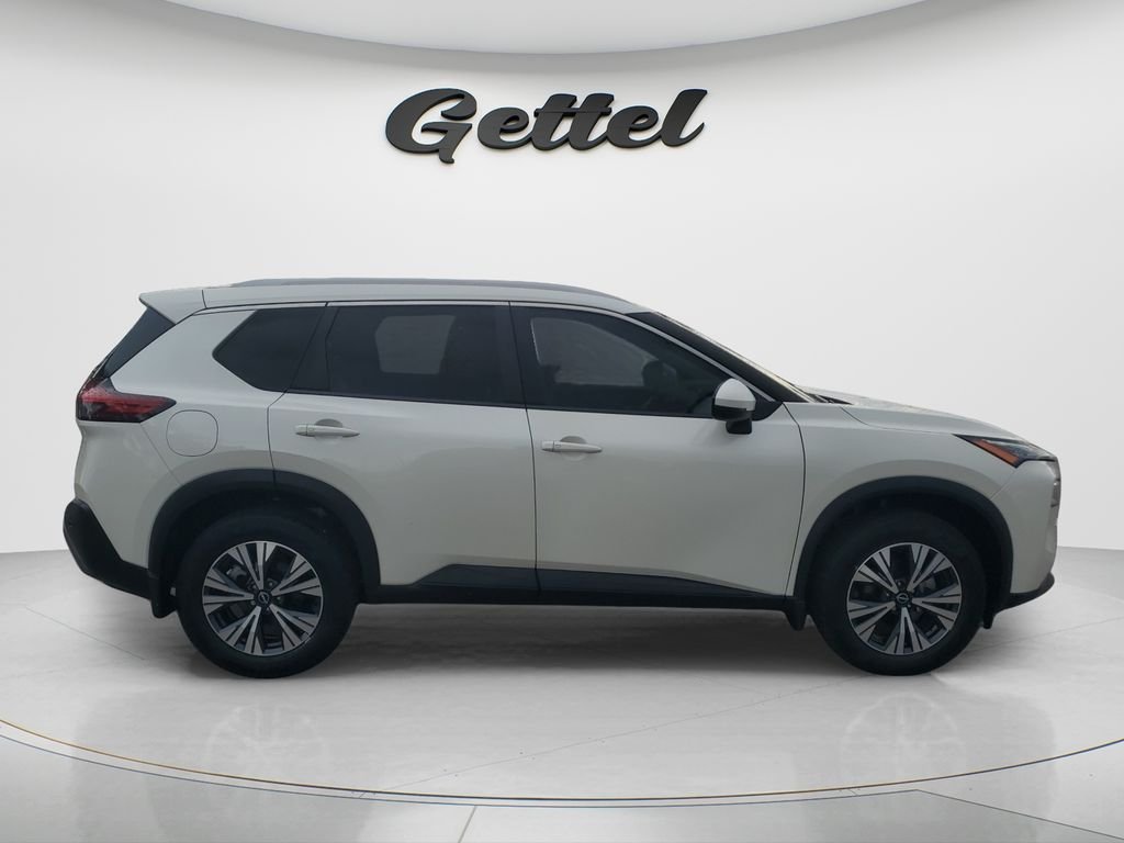 2022 Nissan Rogue SV - Photo 7