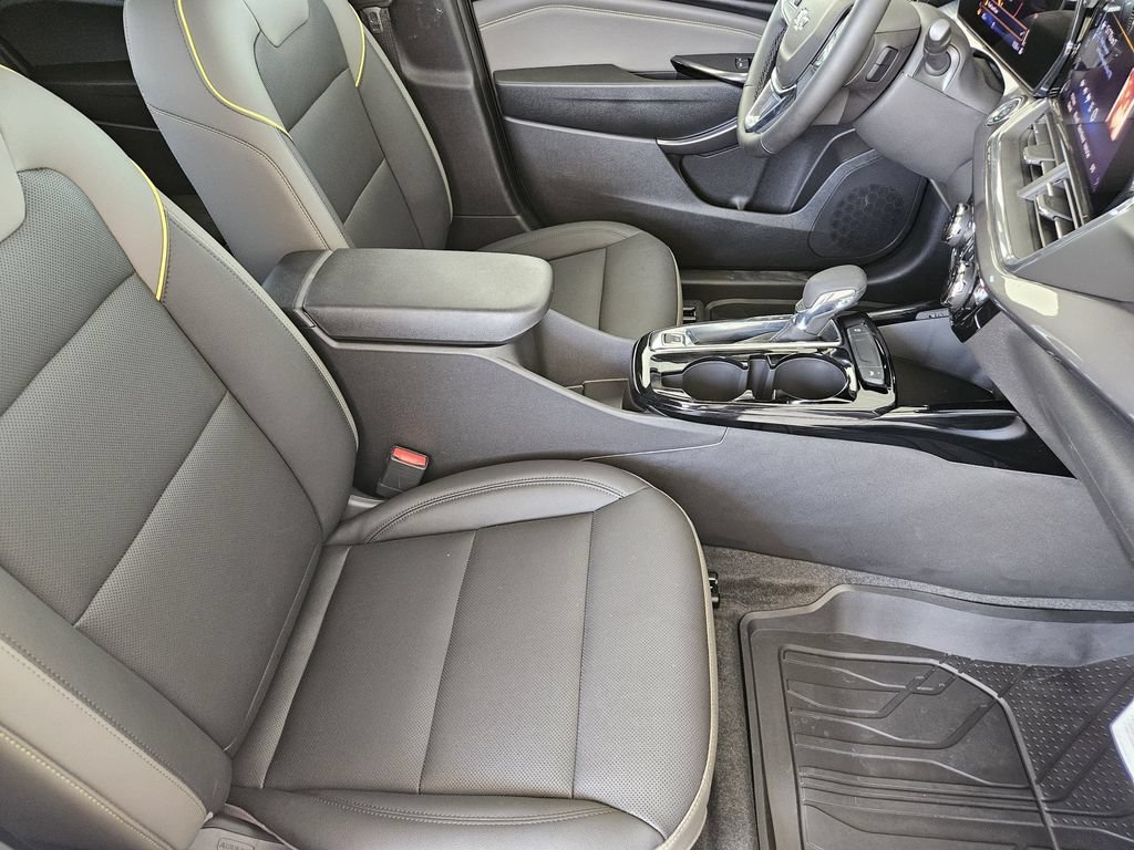 2026 Chevrolet Trax Activ - Photo 16