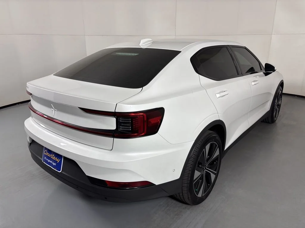 Used 2023 White Polestar Long Range Dual Motor image 8