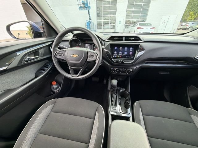 Used 2023 Blue Chevrolet LT image 18