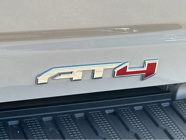 2026 GMC Sierra 2500HD AT4 - Photo 9
