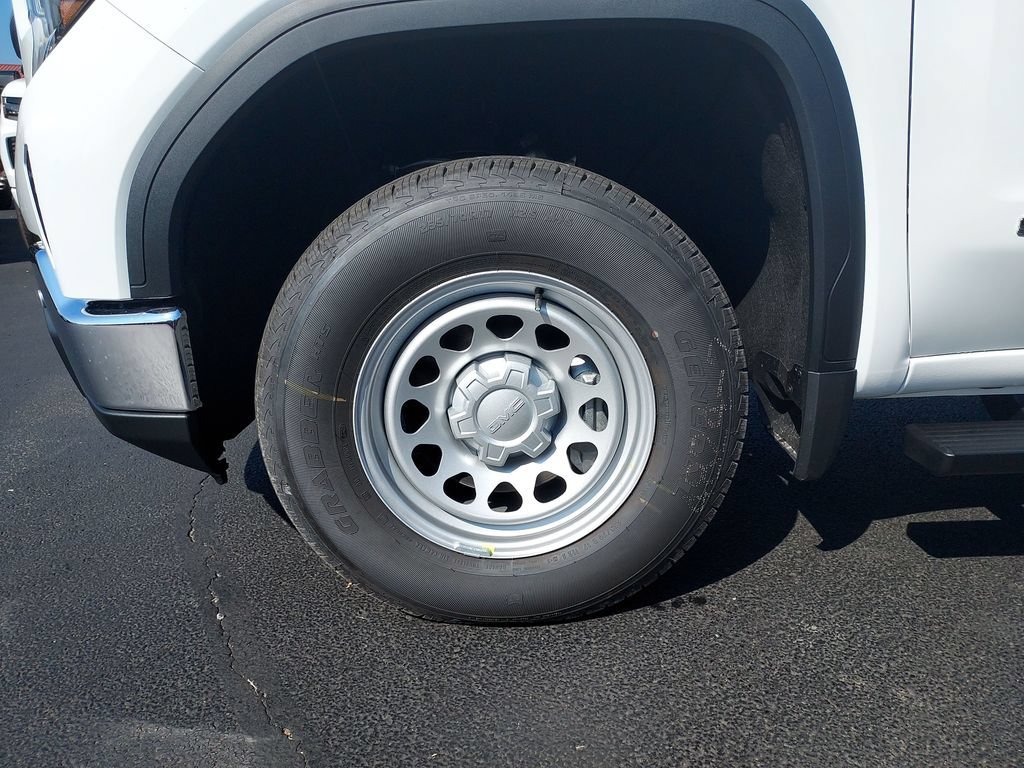 New 2026 Summit White GMC Pro image 10