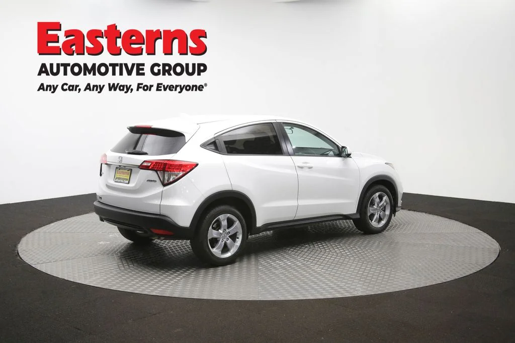 Used 2022 White Honda LX image 38