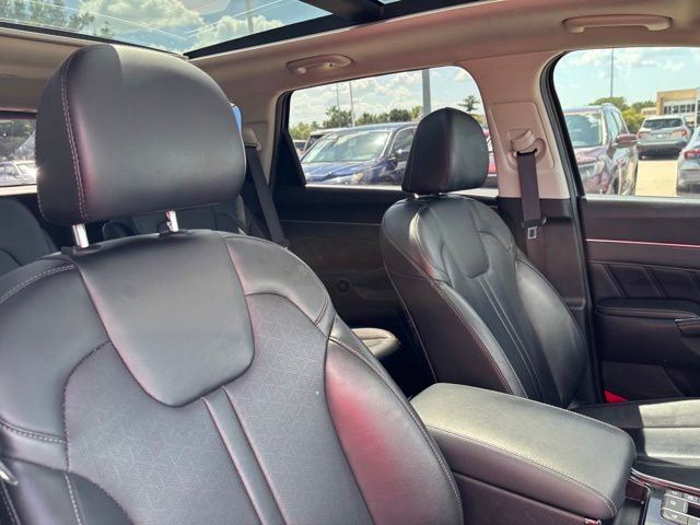 Used 2021 Gravity Gray Kia SX image 21