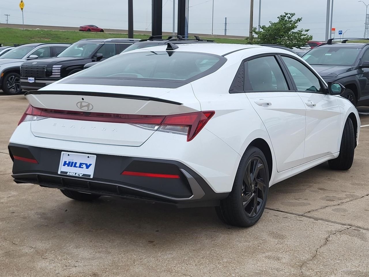 New 2026 Serenity White Pearl Hyundai SEL Sport image 5