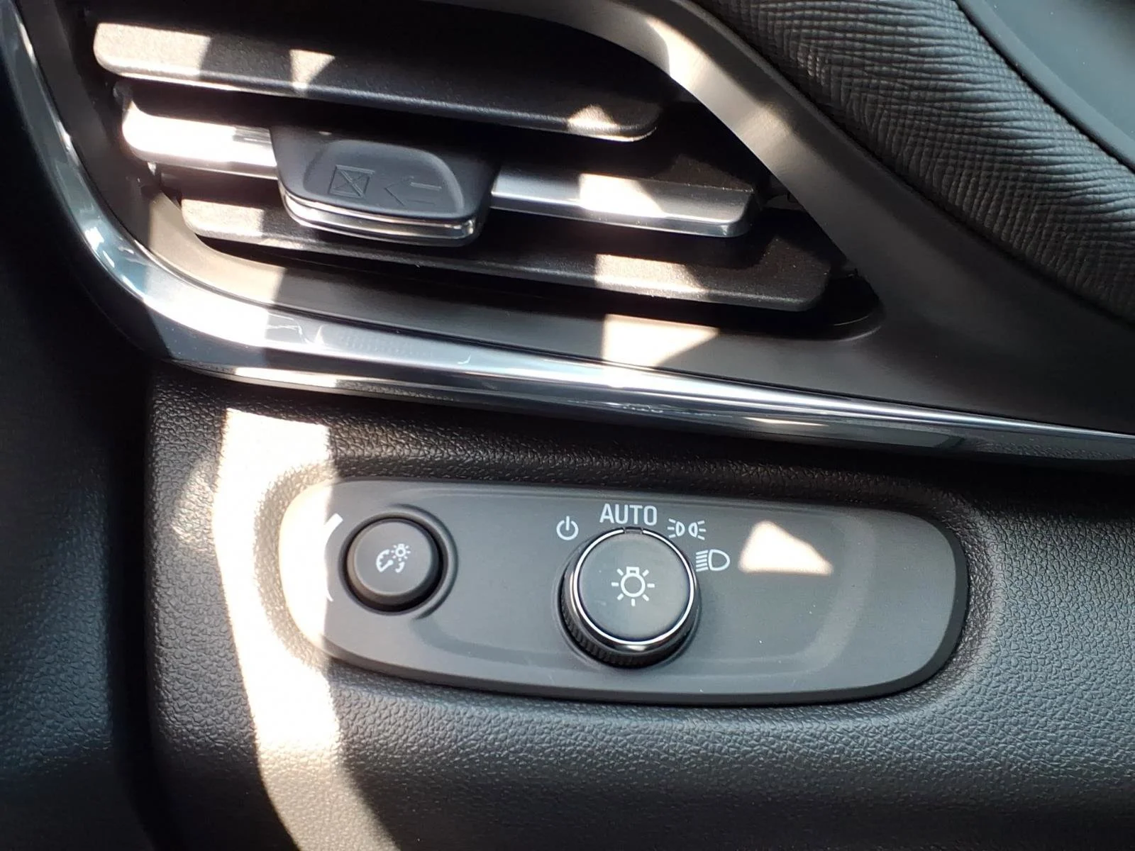 2026 Buick Envista Preferred - Photo 22