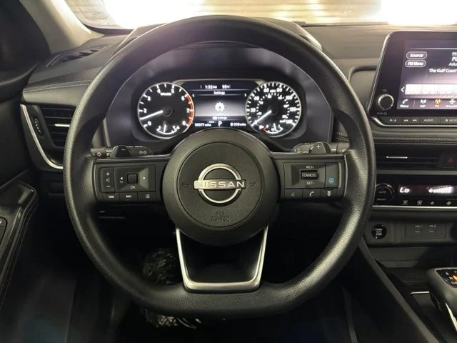 Used 2024 Blue Nissan SV image 16