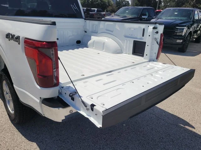 New 2026 Oxford White Ford XL image 10