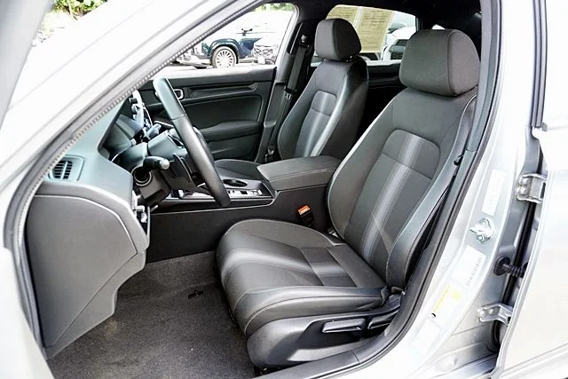 Used 2025 Silver Honda Sport image 13
