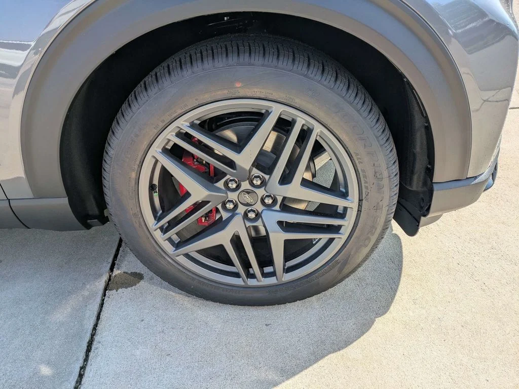New 2026 Carbonized Gray Metallic Ford ST image 10