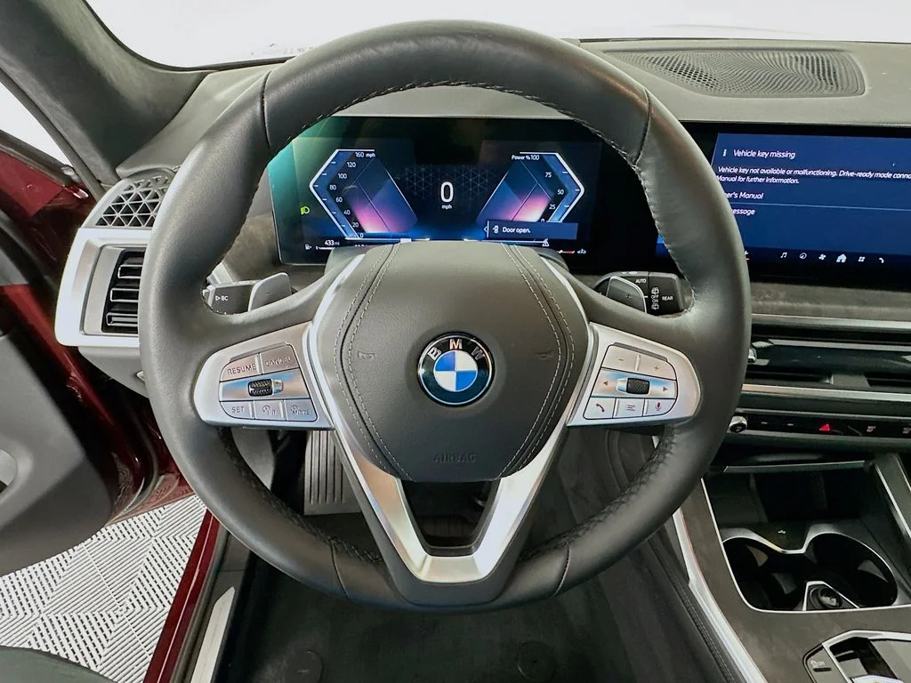 Certified Used 2025 Red BMW xDrive40i image 11