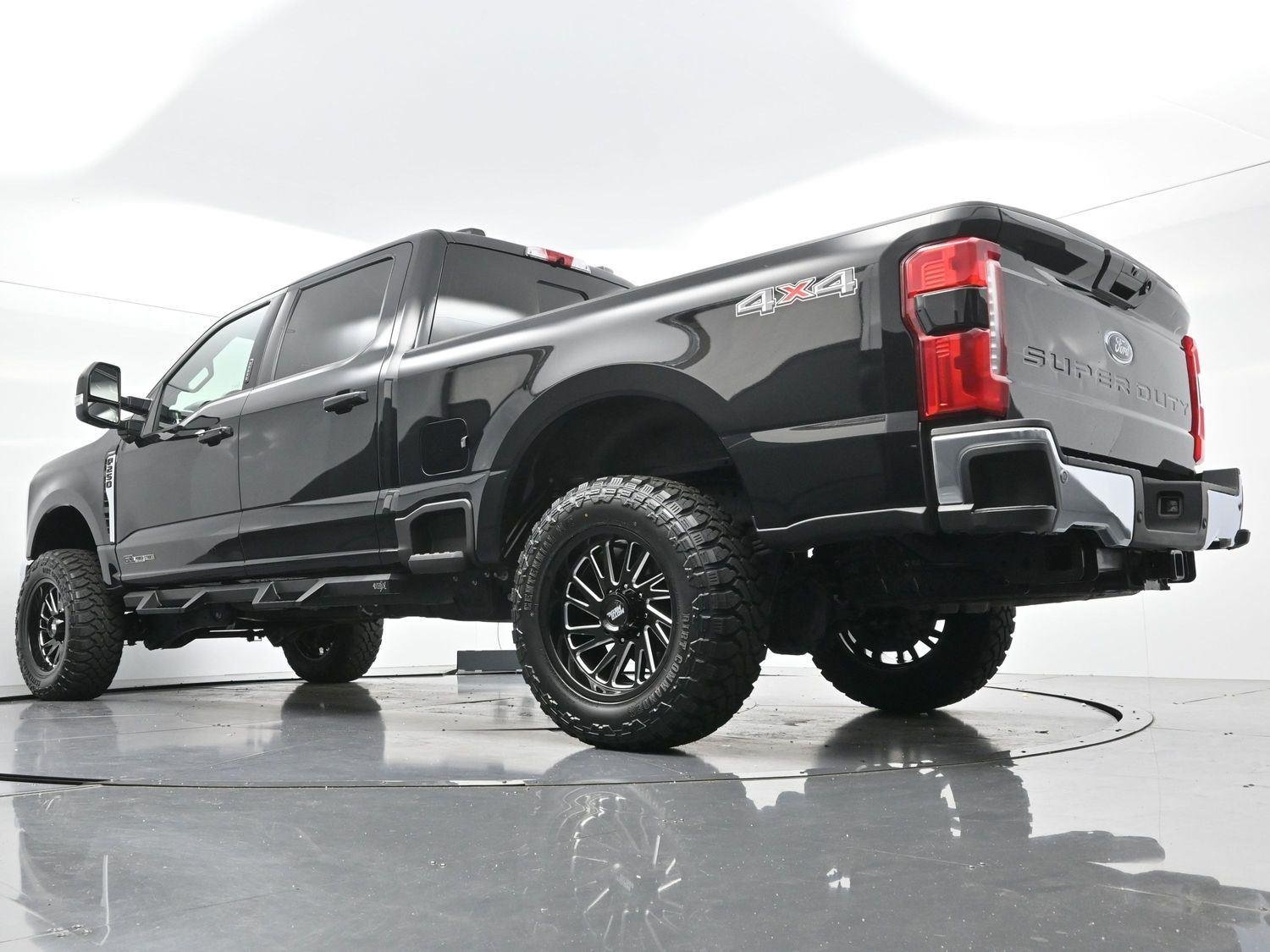 Used 2024 Agate Black Ford LARIAT image 50