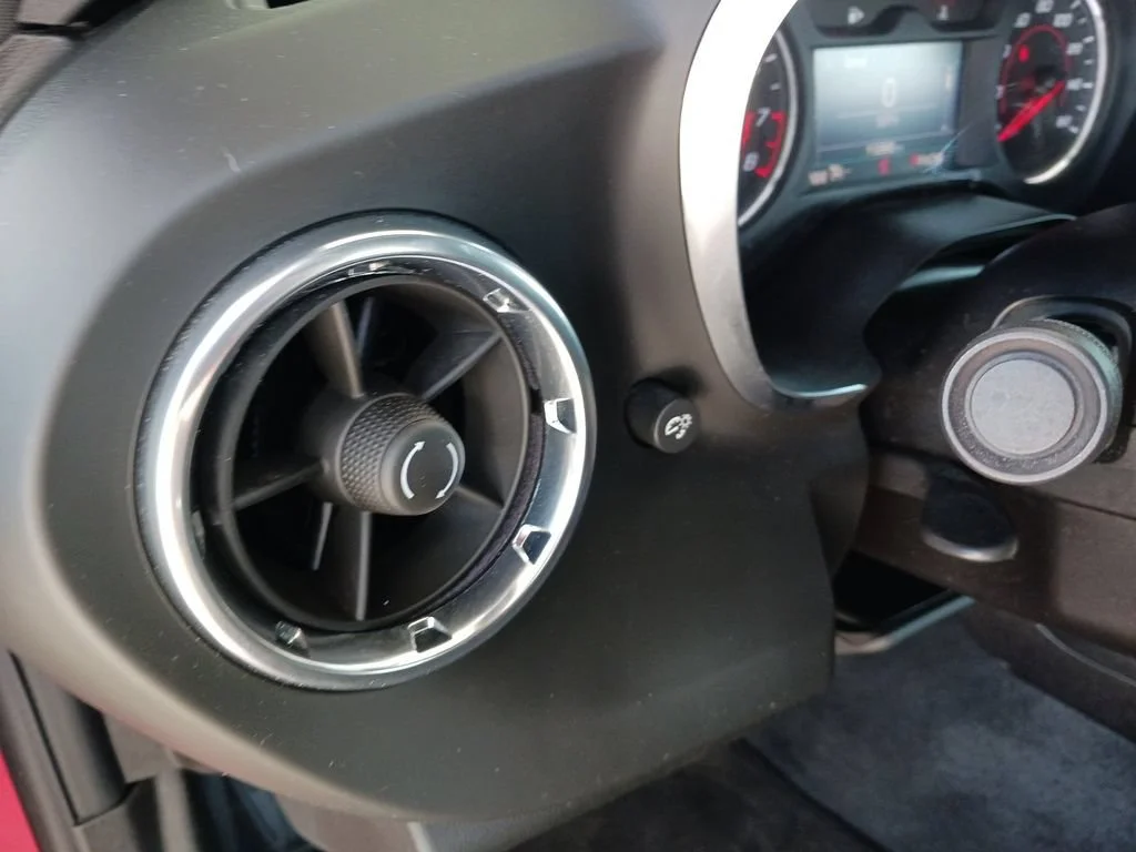 Used 2019 RED HOT Chevrolet 1LT image 32
