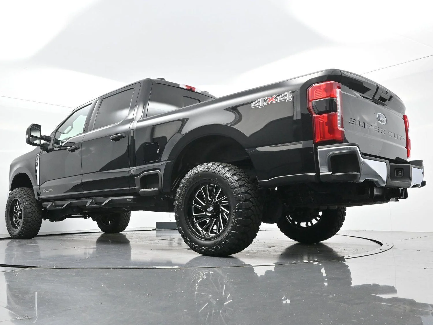 Used 2024 Agate Black Ford LARIAT image 50