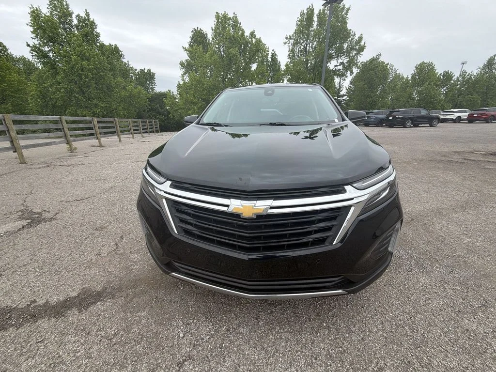 Used 2024 Black Chevrolet LT image 27