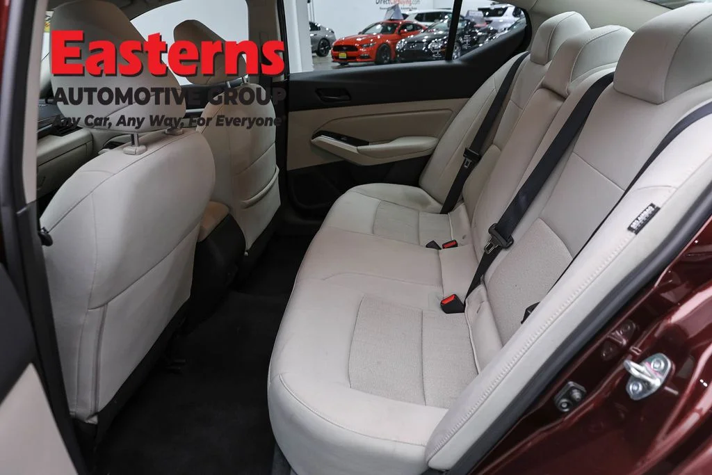 Used 2023 Red Nissan 2.5 SV image 21