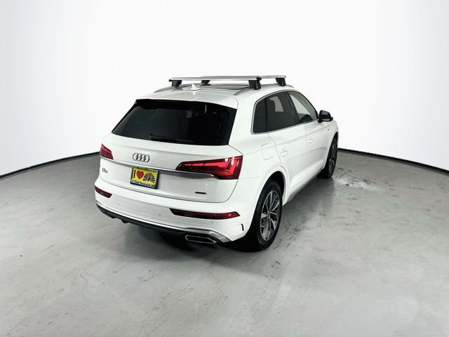 Used 2024  Audi 45 S line Premium image 9