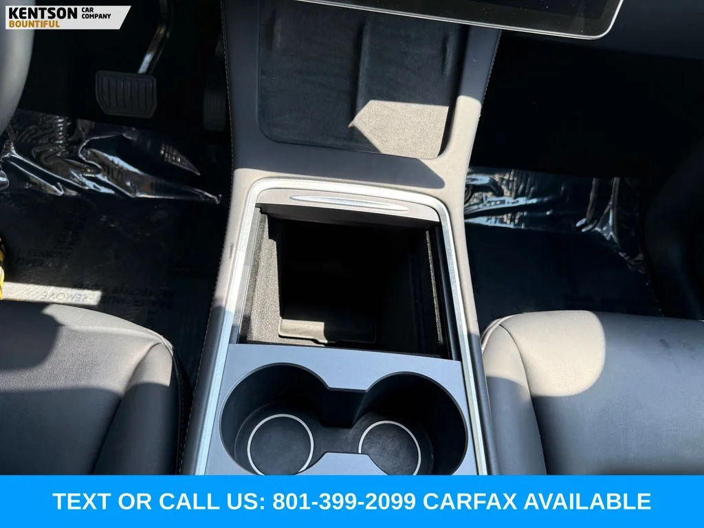 Used 2023 White Tesla Long Range image 18