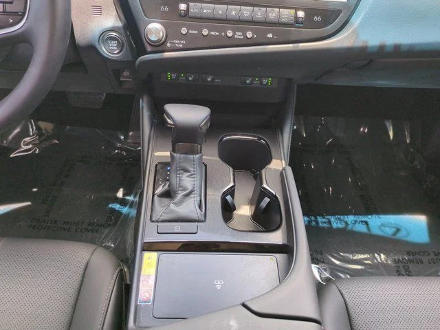 Used 2025 IRIDIUM Lexus 350 image 18