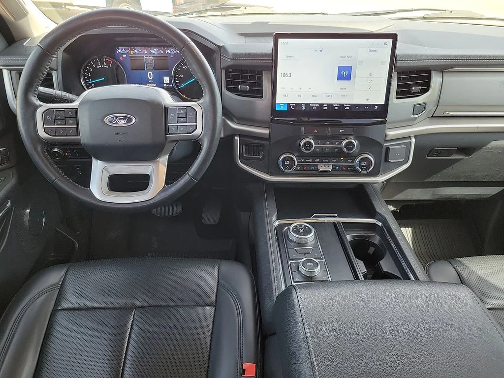 Used 2022 Blue Ford XLT image 17