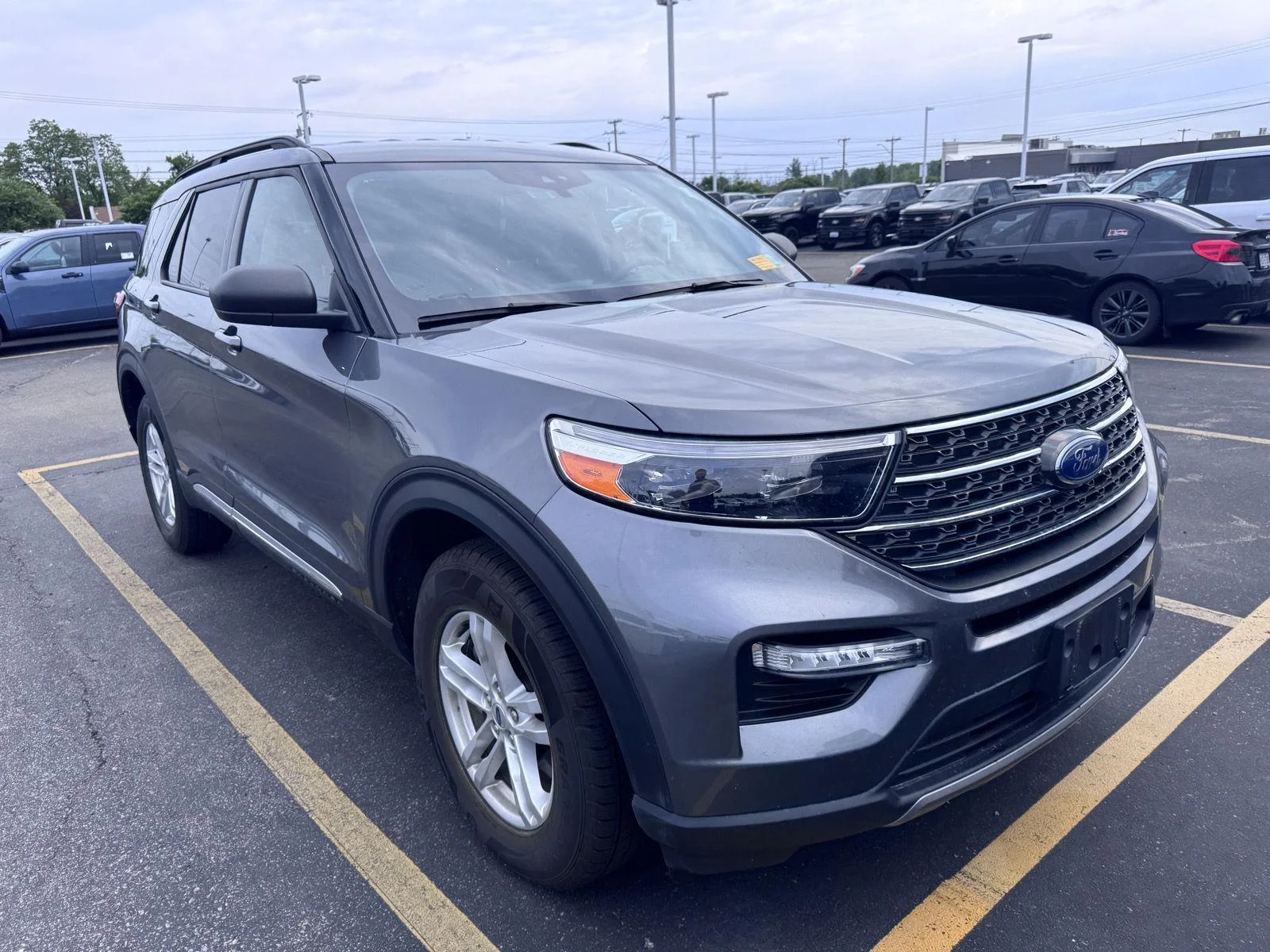 Used 2023 Carbonized Gray Ford XLT image 3