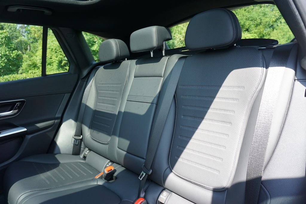 New 2026 Black Mercedes-Benz GLC 300 image 22