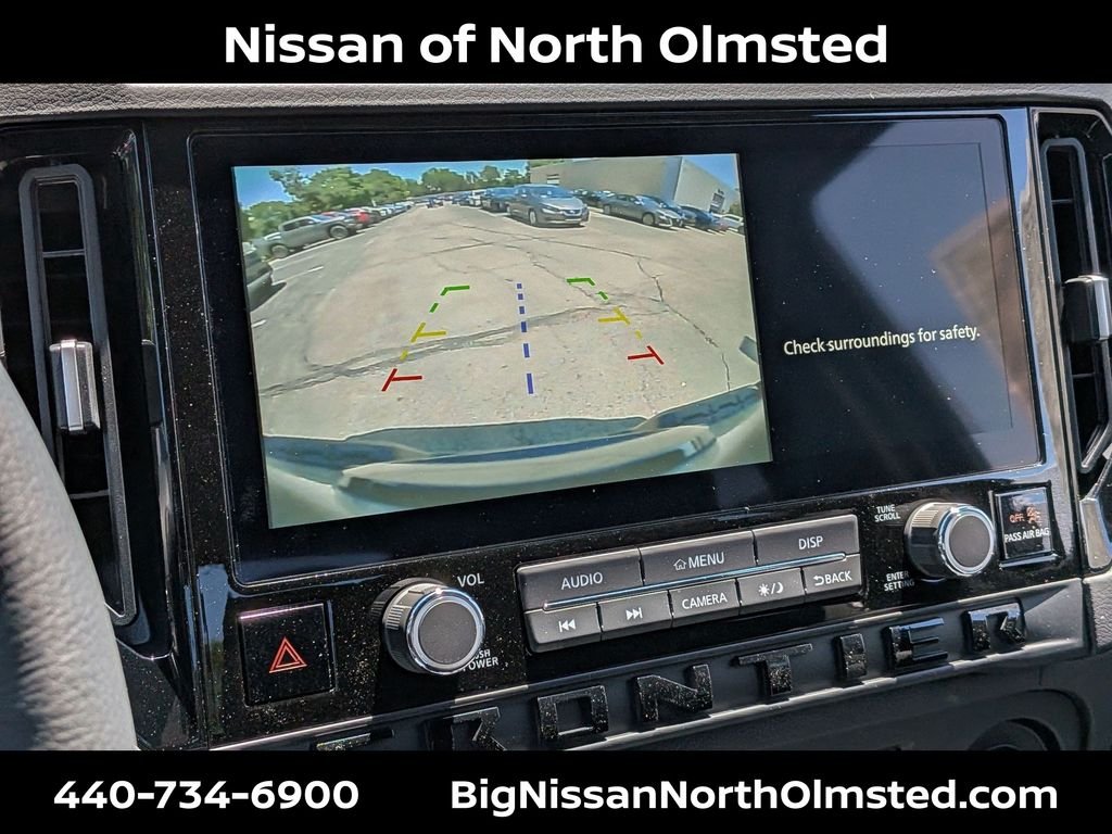 New 2026 Boulder Gray Pearl Nissan Crew Cab SV image 15