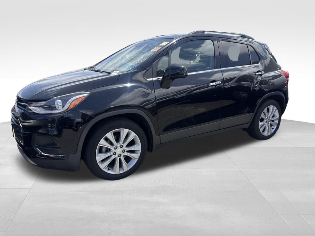 Used 2018 Black Chevrolet Premier image 14
